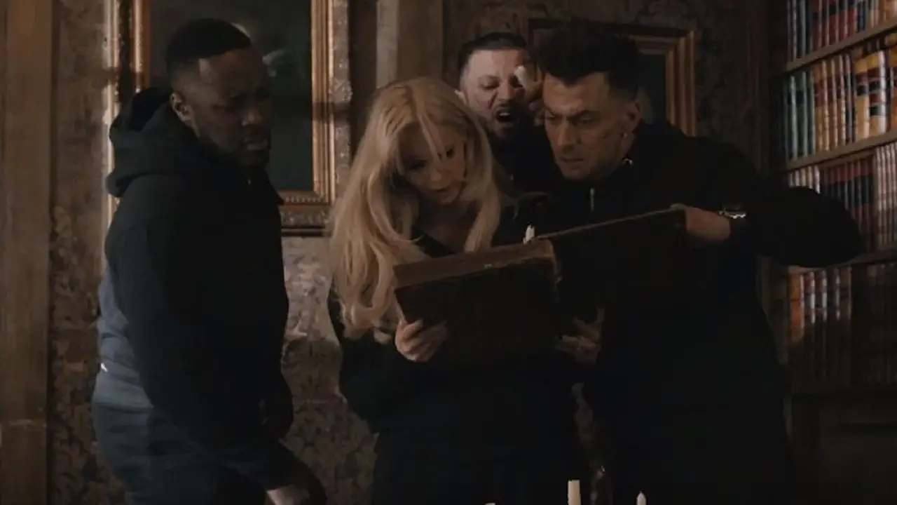 Sind wir schon tot? - Death is in da House! hdfilme