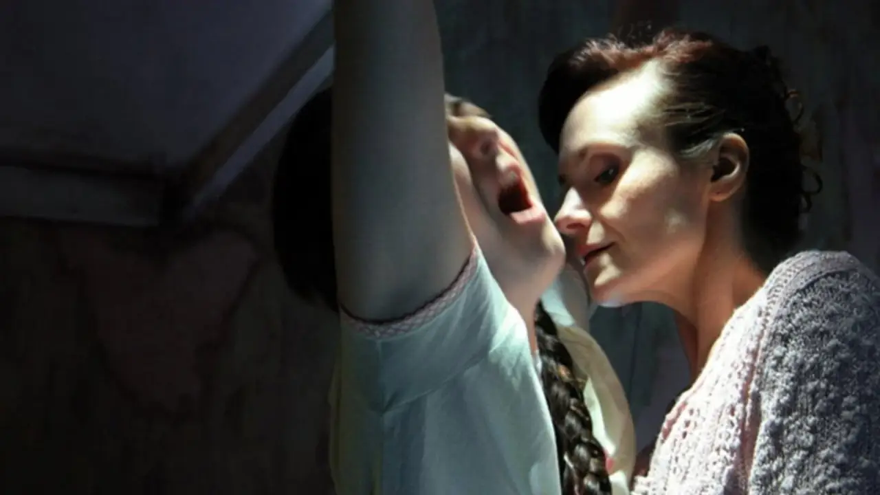 Mum & Dad hdfilme