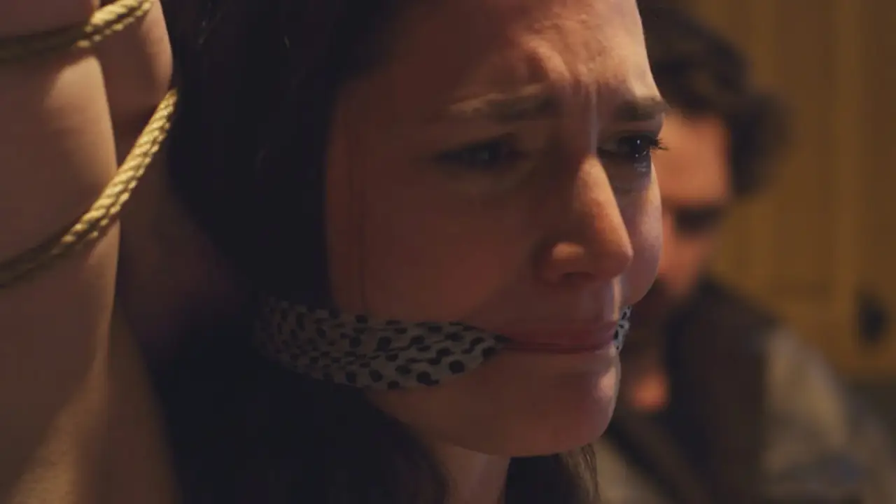 Gefesselt - Liebe. Ehre. Gehorsam. hdfilme