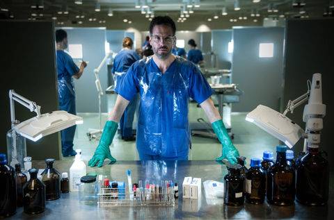 Zerbrochen - Ein Fall für Dr. Abel hdfilme