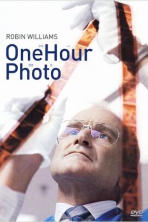 One Hour Photo poster